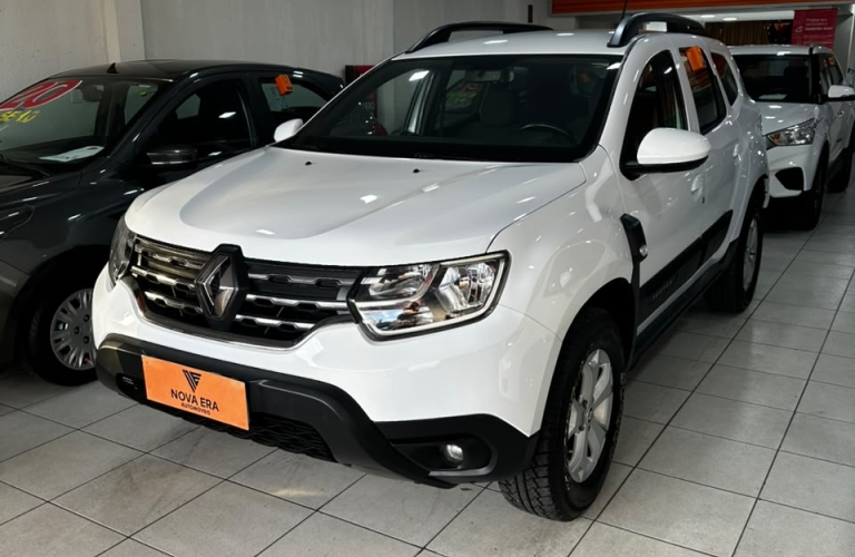 RENAULT DUSTER