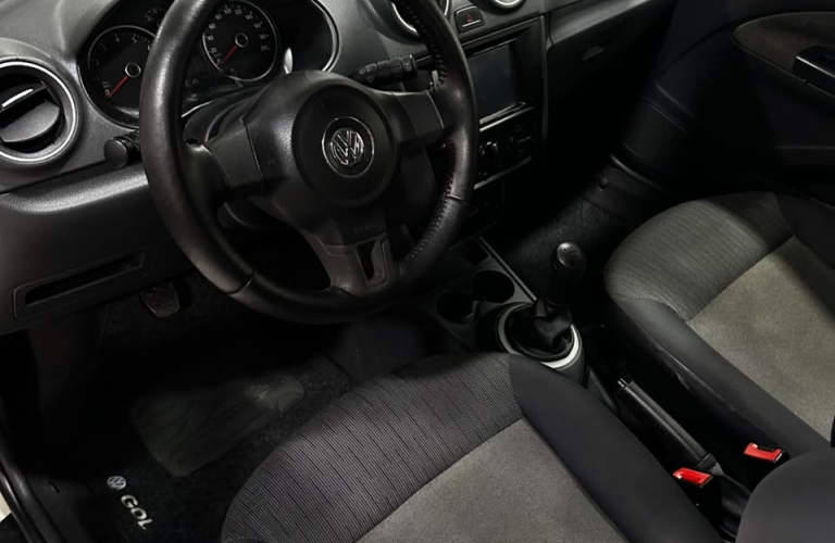 VOLKSWAGEN GOL